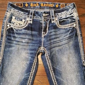 Rock Revival Mid-Rise Striaght Leg Jeans